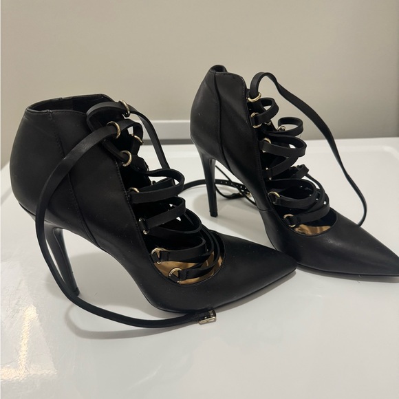 ✨HOST PICK✨ - Black heels with straps for sale! - Picture 2 of 3